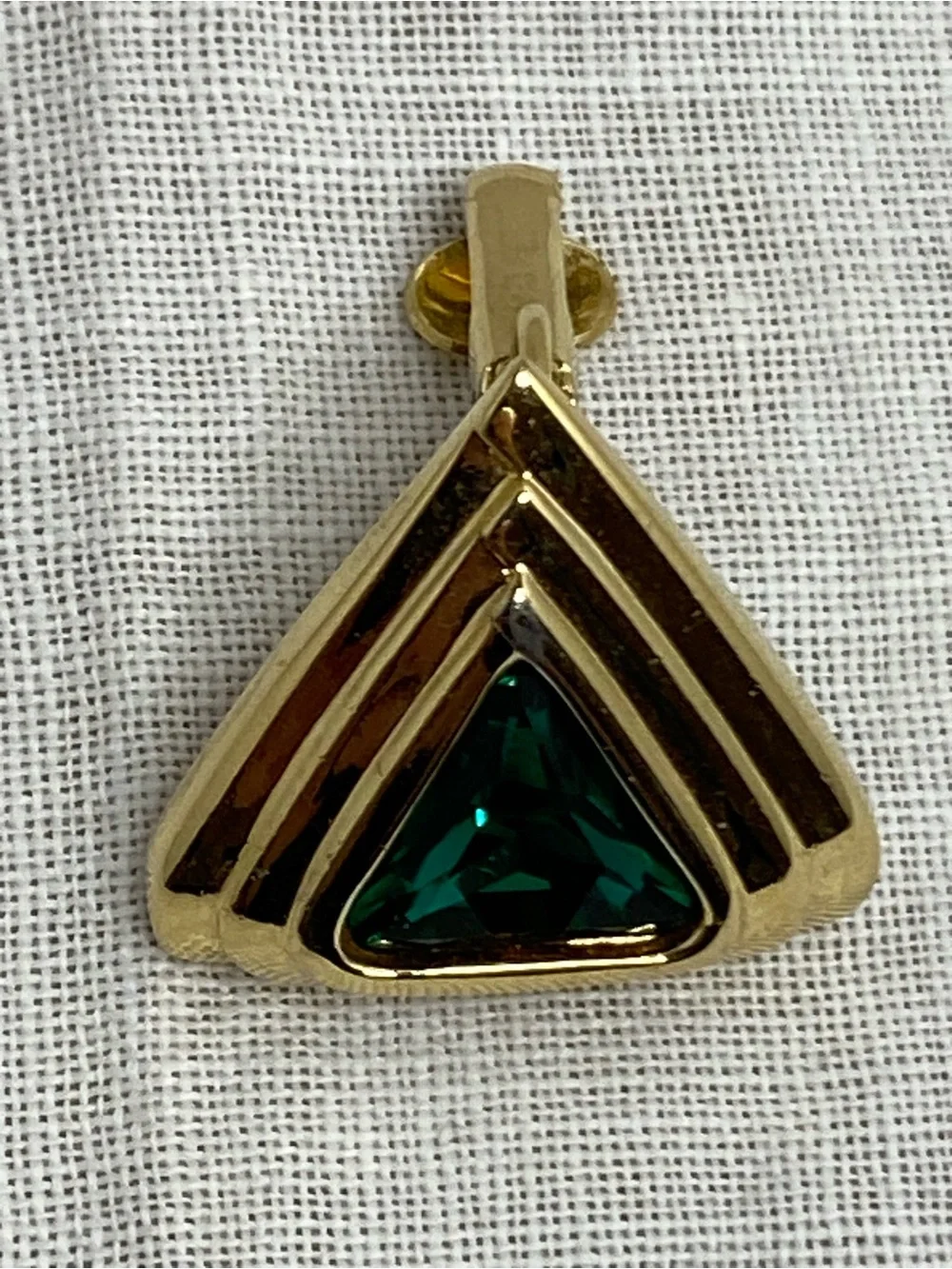 Vintage SAL Single Clip On Earring Green Emerald Tone Crystal Gold Tone Triangle